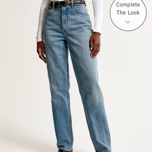 Abercrombie 90s Straight Ultra High Rise Jeans